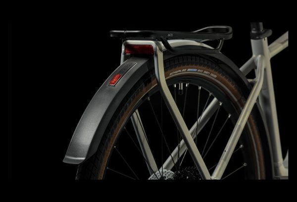 CUBE TOURING HYBRID PRO 625  2023 – Image 9