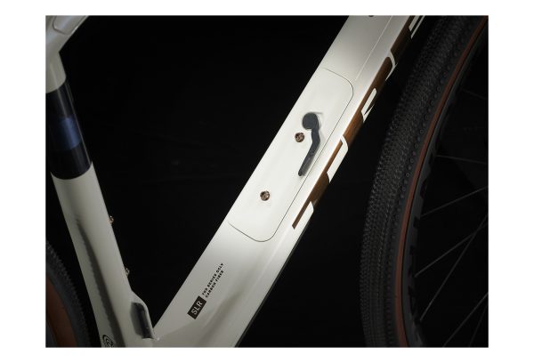 TREK CHECKPOINT SLR 6 SRAM RIVAL ETAP AXS 12V 700 MM 2023 – Image 6