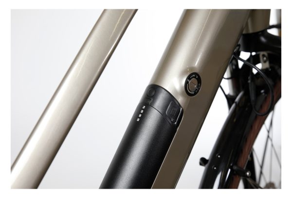 BICYKLET CAMILLE SHIMANO ACERA/ALTUS 8V 504 WH 700 MM – Image 7