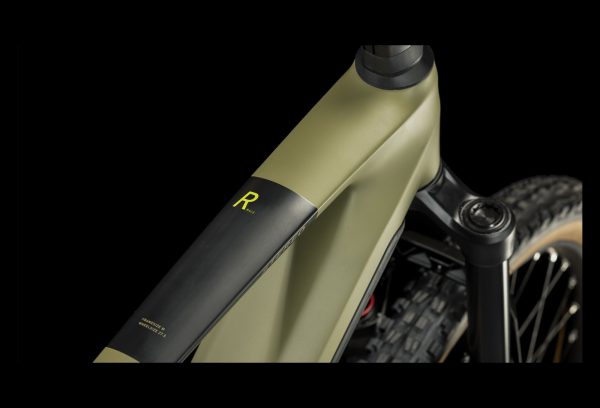 Cube Stereo Hybrid 160 HPC Race 625 27.5 2023 – Image 8