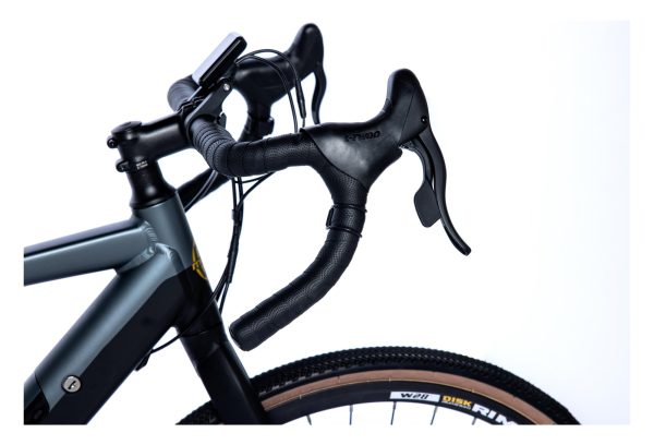 E-GRAVEL 28PRO Equipped Full Shimano 8 vitesses Freins à disques TEKTRO Bat. – Image 7
